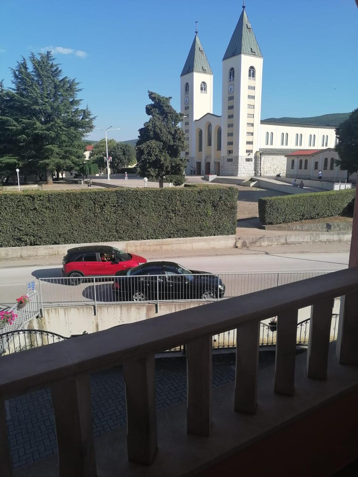 Rooms Zdravko And Nevenka Cilic Medjugorje Exterior photo
