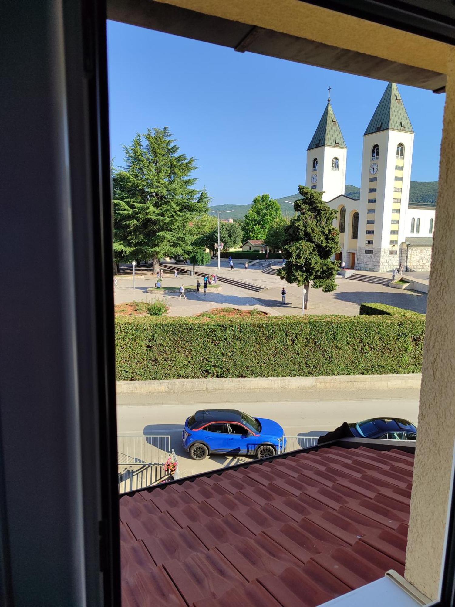 Rooms Zdravko And Nevenka Cilic Medjugorje Exterior photo