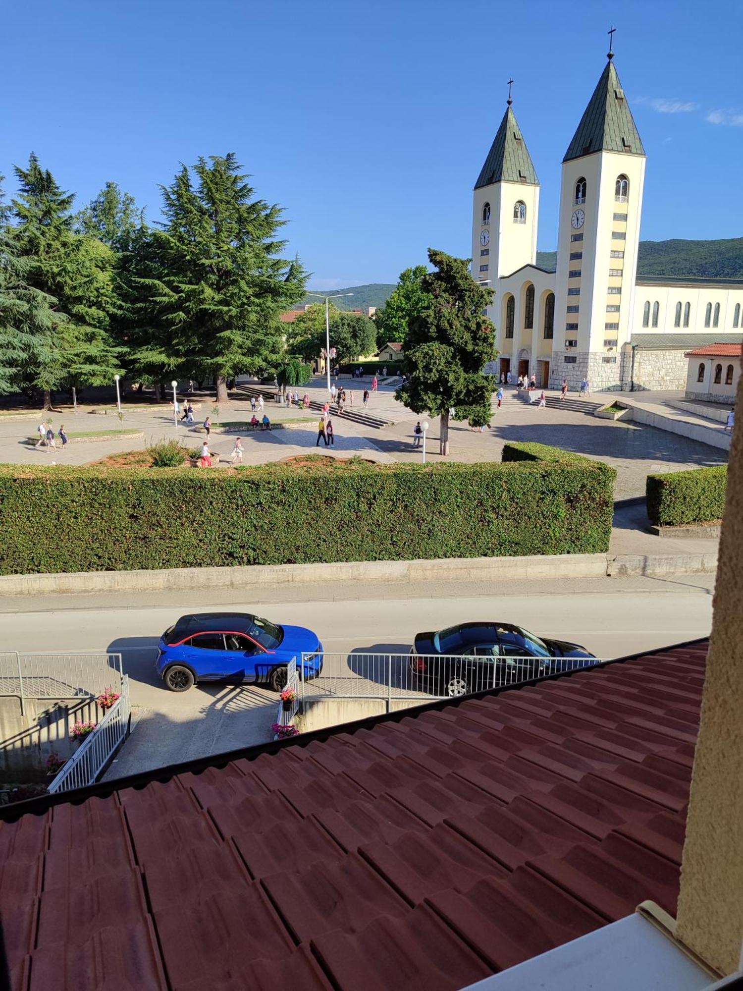 Rooms Zdravko And Nevenka Cilic Medjugorje Exterior photo